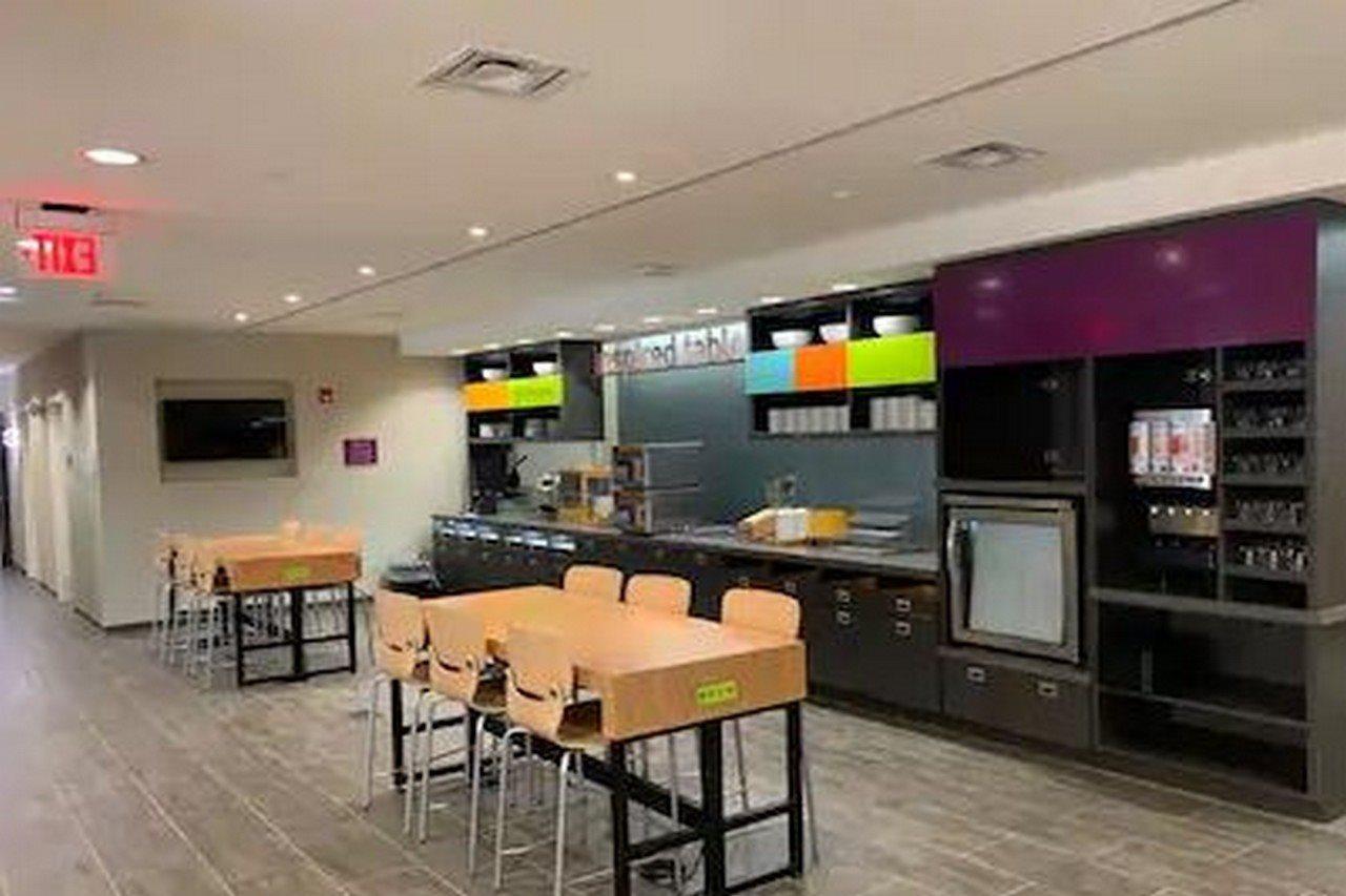 Home2 Suites By Hilton Newark Airport Экстерьер фото