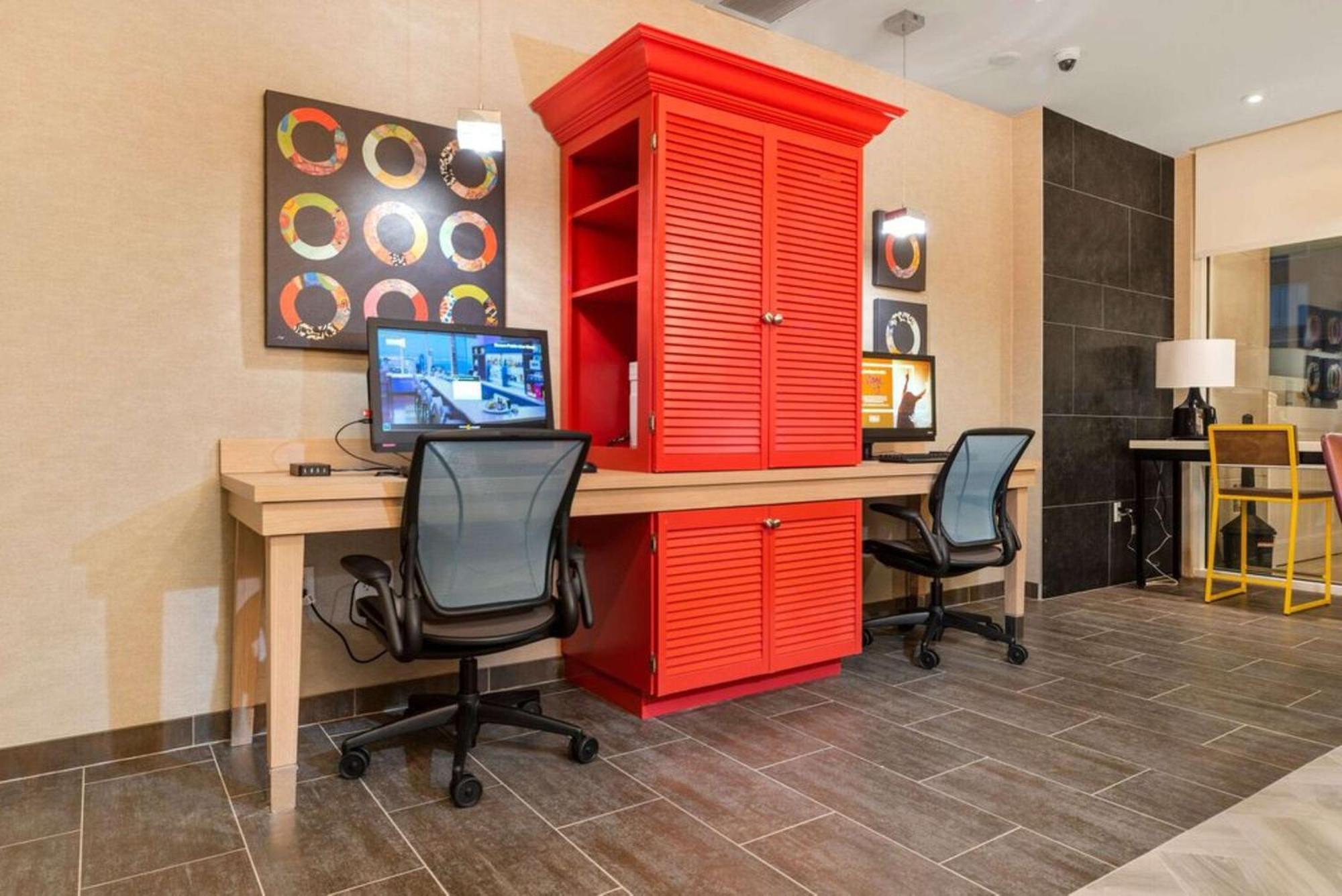 Home2 Suites By Hilton Newark Airport Экстерьер фото