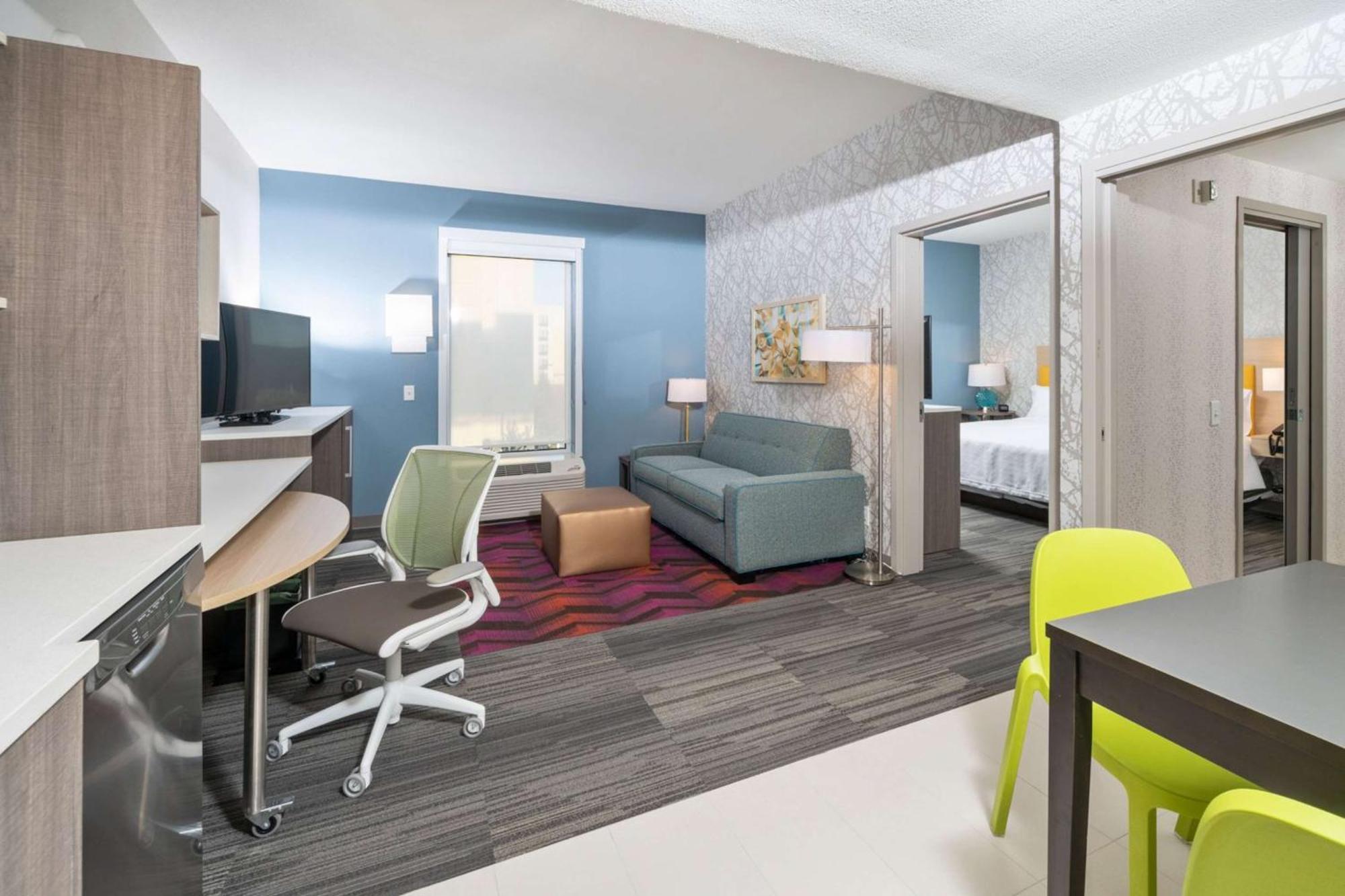 Home2 Suites By Hilton Newark Airport Экстерьер фото
