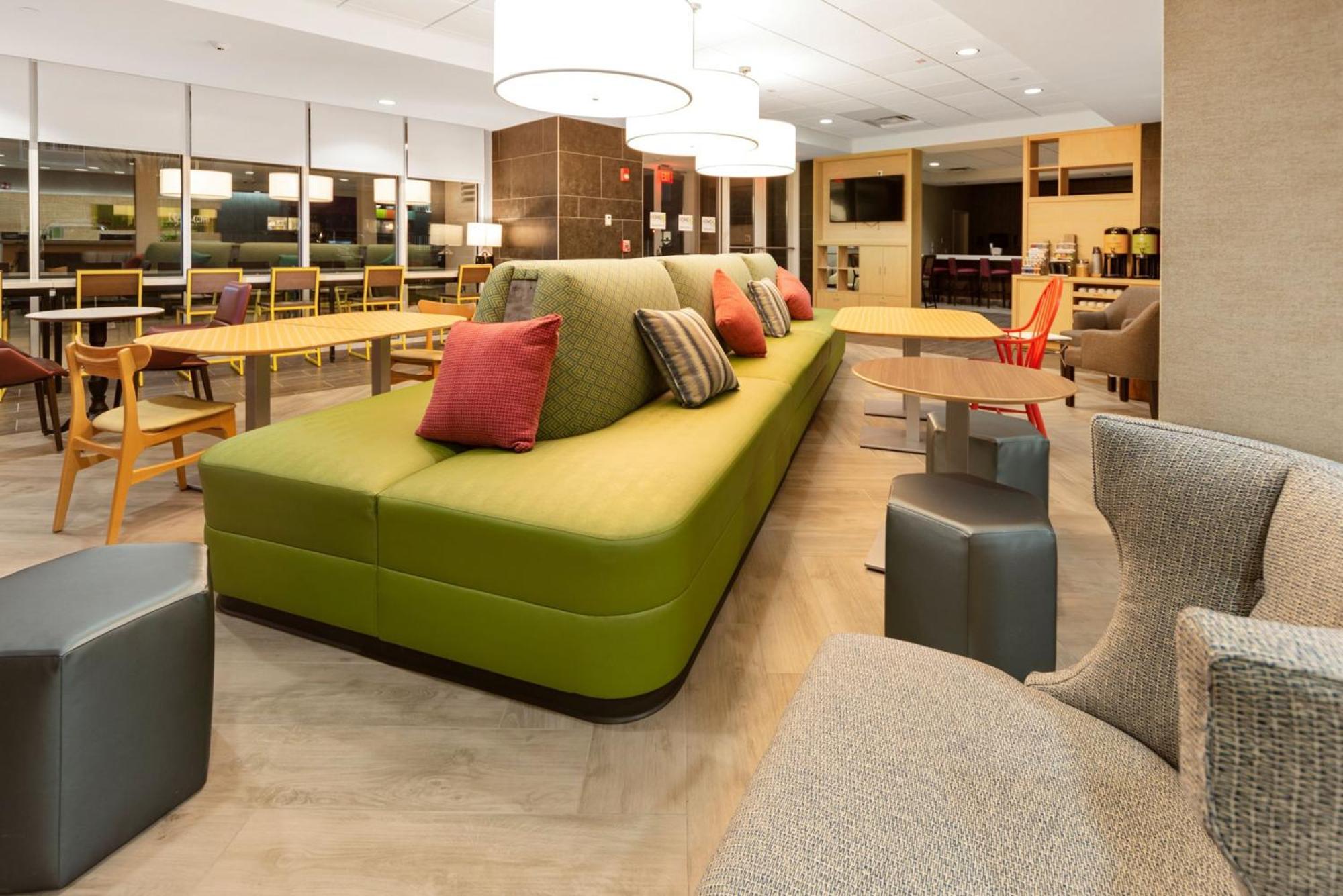 Home2 Suites By Hilton Newark Airport Экстерьер фото