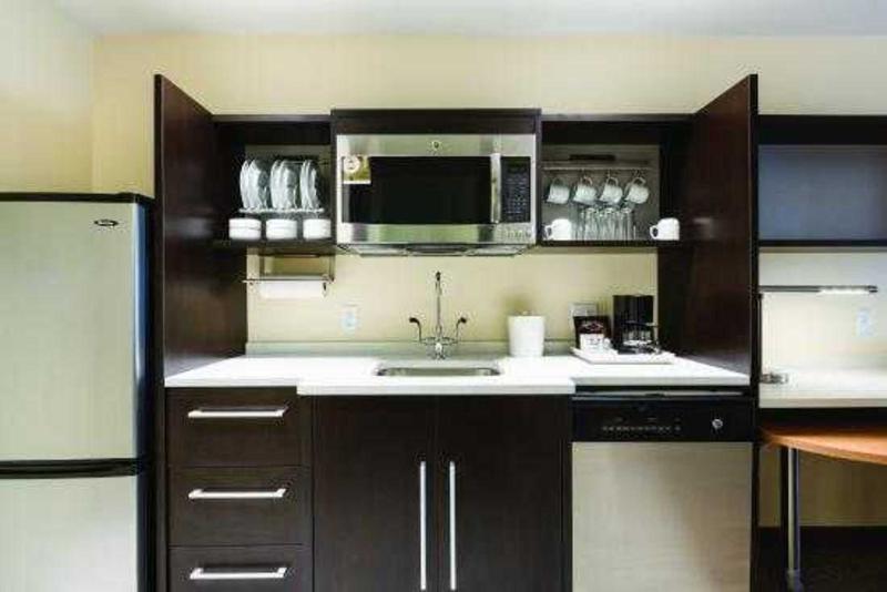 Home2 Suites By Hilton Newark Airport Экстерьер фото
